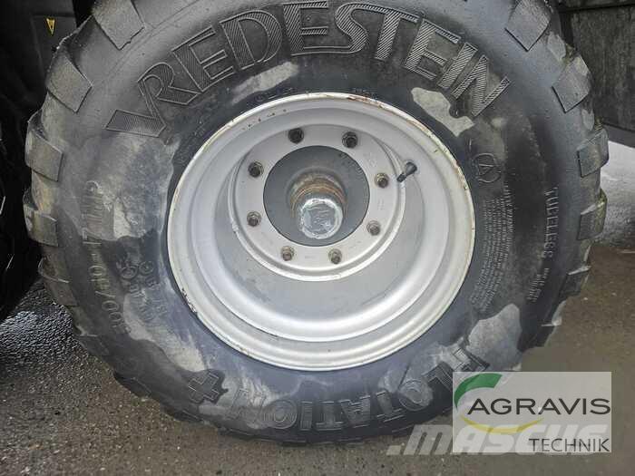 CLAAS QUANTUM 3500 P Samosběrné vozy