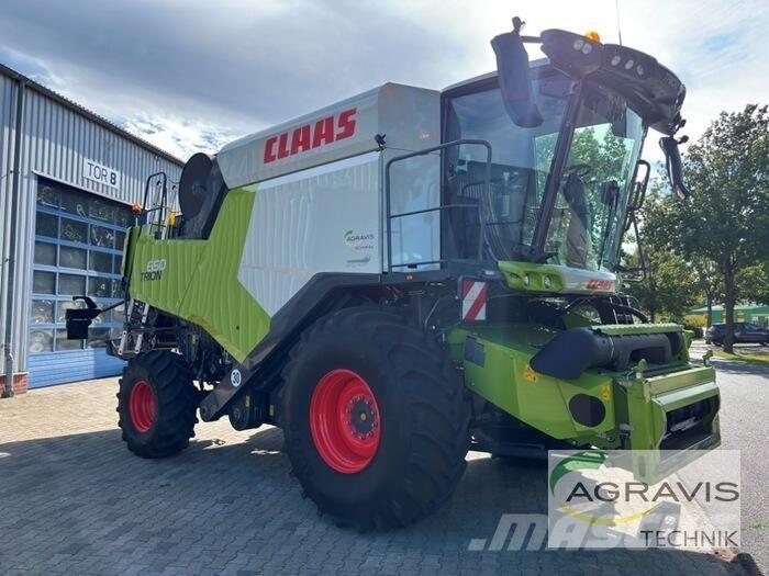 CLAAS TRION 650 Sklízecí mlátičky
