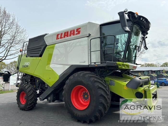 CLAAS TRION 730 Sklízecí mlátičky