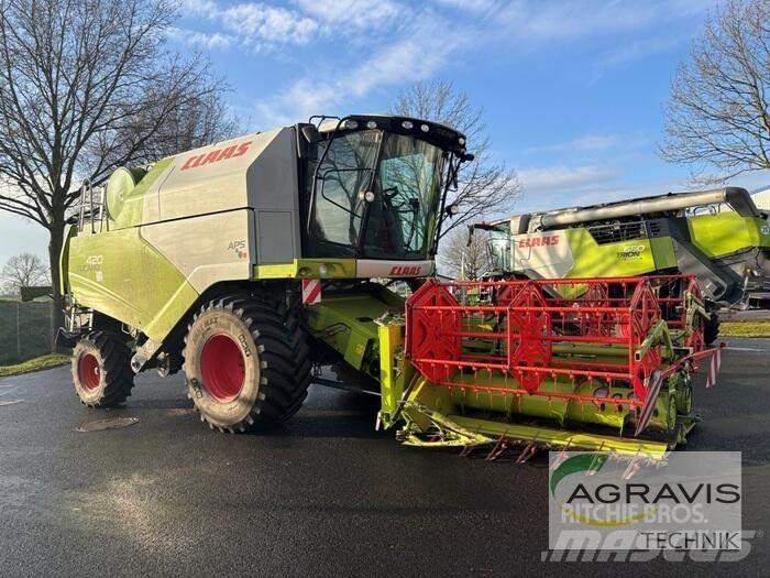 CLAAS TUCANO 420 Sklízecí mlátičky