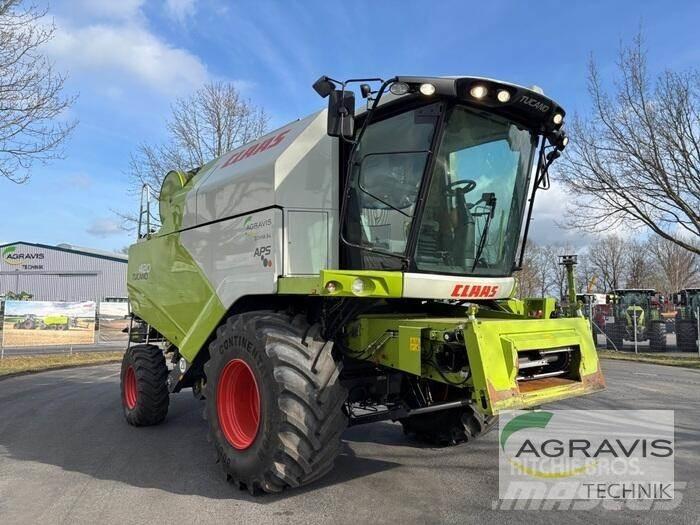CLAAS TUCANO 420 Sklízecí mlátičky
