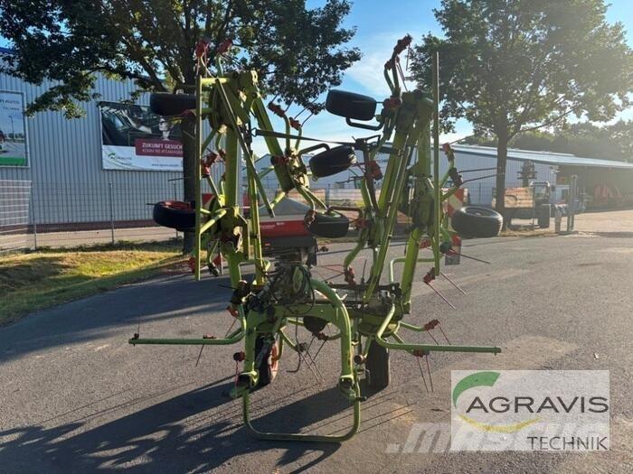 CLAAS VOLTO 870 (9.5) Obraceče a shrabovače sena