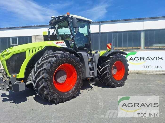 CLAAS XERION 4000 TRAC Traktory