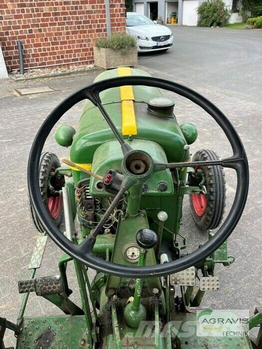 Deutz-Fahr F2 L612/5 Traktory