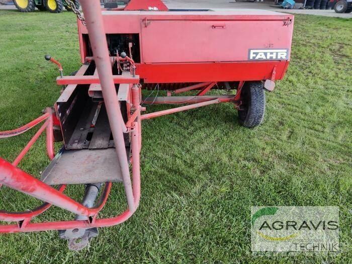 Deutz-Fahr HD 400 Lis na hranaté balíky