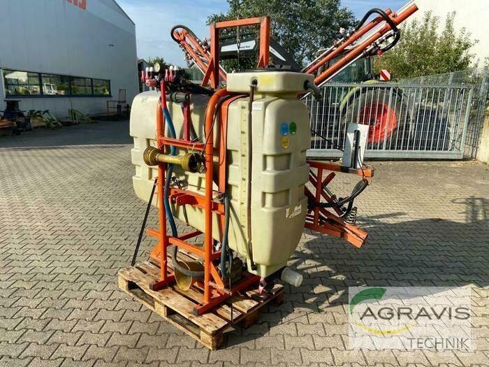 Douven 600 L Tažené postřikovače
