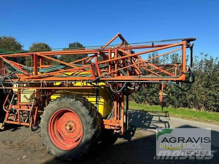 Douven GP4 Tažené postřikovače