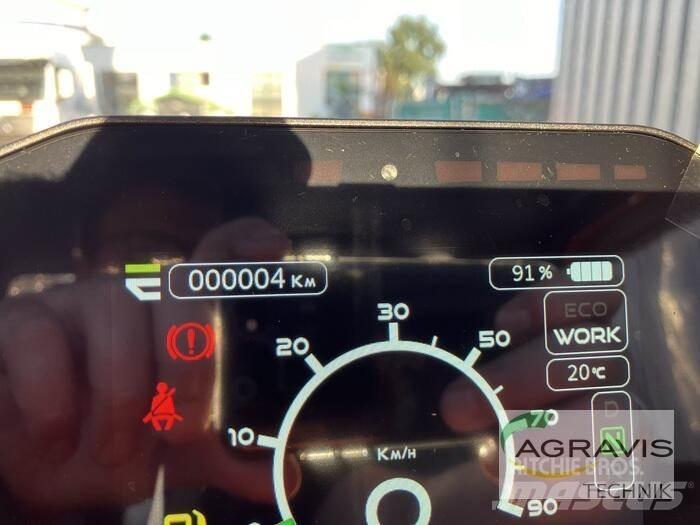Evum MOTORS ACAR XL Osobní vozy