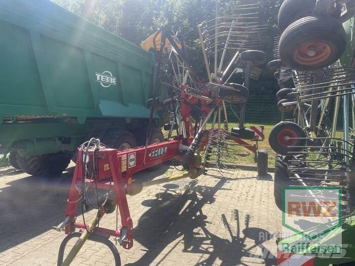 Fella Schwader TS 1402 Obraceče a shrabovače sena