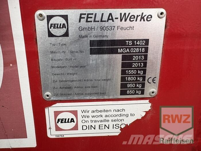 Fella Schwader TS 1402 Obraceče a shrabovače sena