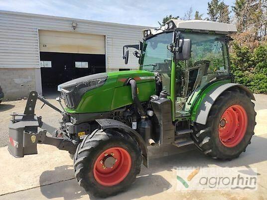 Fendt 210P Traktory
