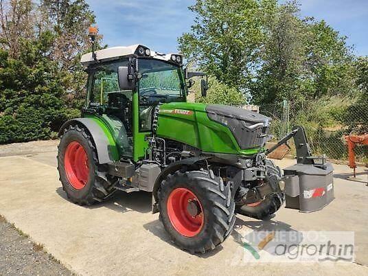 Fendt 210P Traktory