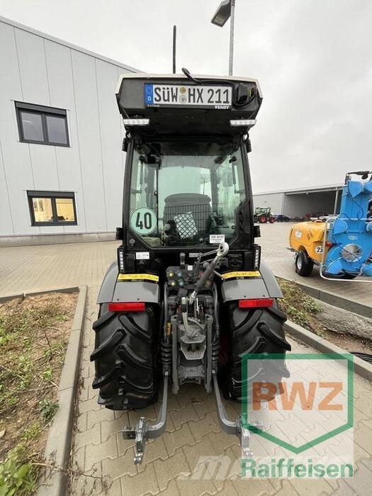 Fendt 211 V Vario Gen3 Traktory