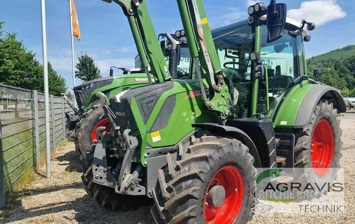 Fendt 310 VARIO S4 Traktory