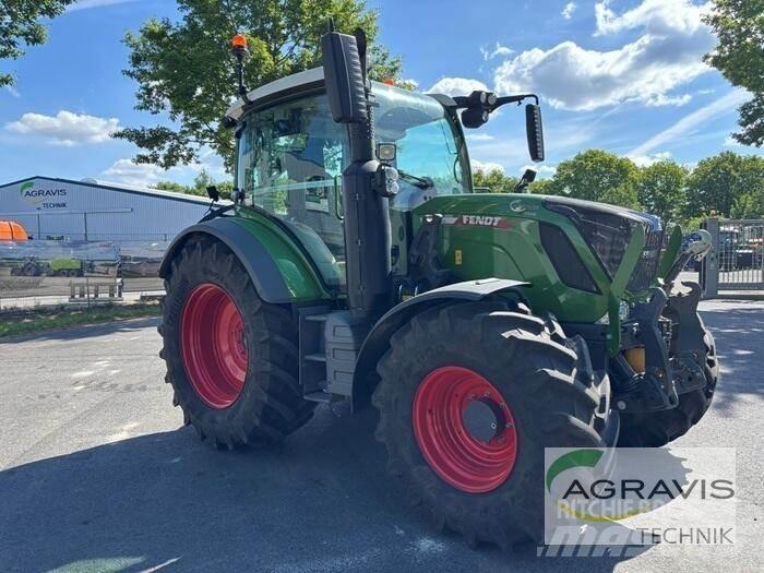 Fendt 313 VARIO GEN-4 Traktory