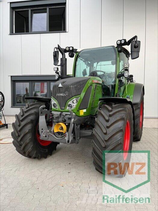 Fendt 516 Vario Traktory