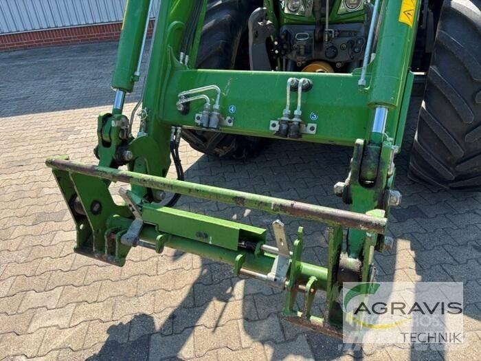 Fendt 516 VARIO S4 Traktory