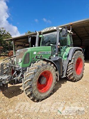 Fendt 714 VARIO TMS Traktory