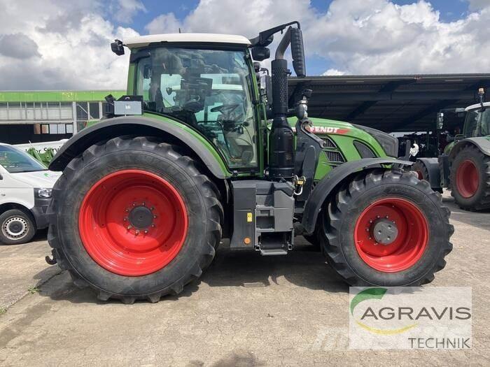 Fendt 724 VARIO GEN-6 Traktory