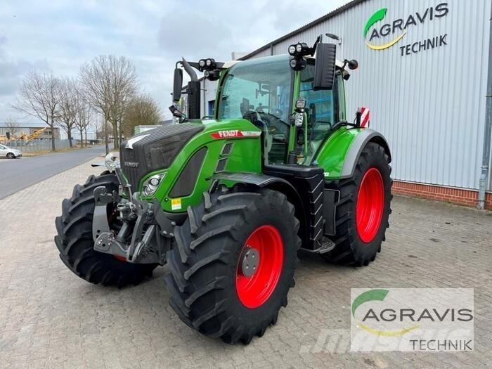 Fendt 724 VARIO GEN-6 Traktory