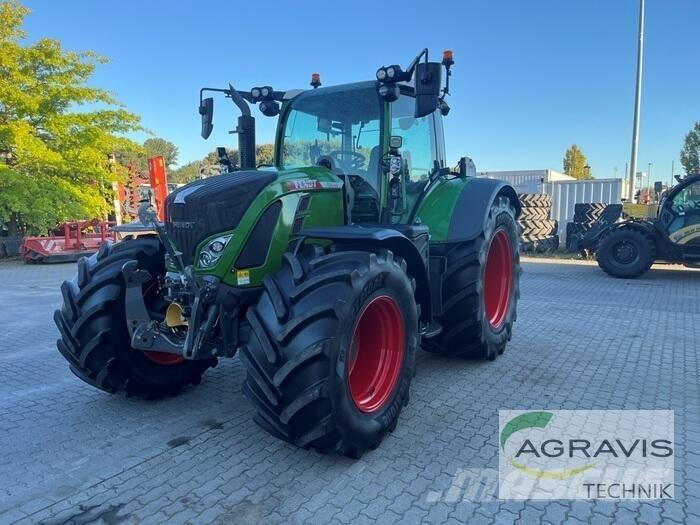 Fendt 724 VARIO GEN-6 Traktory