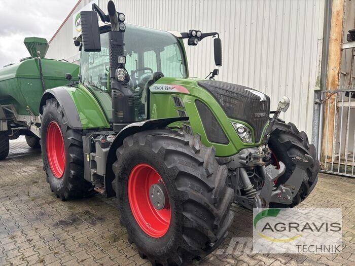 Fendt 724 VARIO S4 Traktory