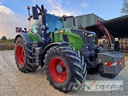 Fendt 728 Gen7 Traktory