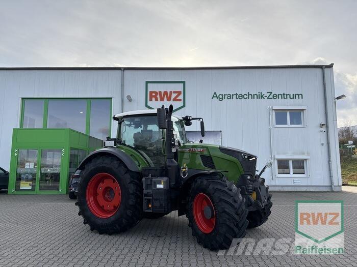 Fendt 728 Vario Traktory