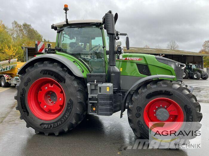 Fendt 728 VARIO GEN-7 Traktory