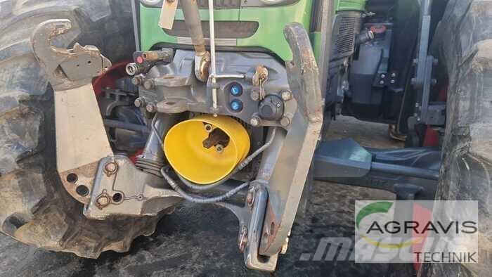 Fendt 818 VARIO Traktory