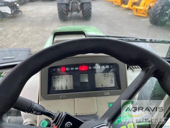 Fendt 820 VARIO Dummy Traktory
