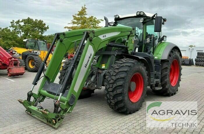 Fendt 824 VARIO S4 Traktory