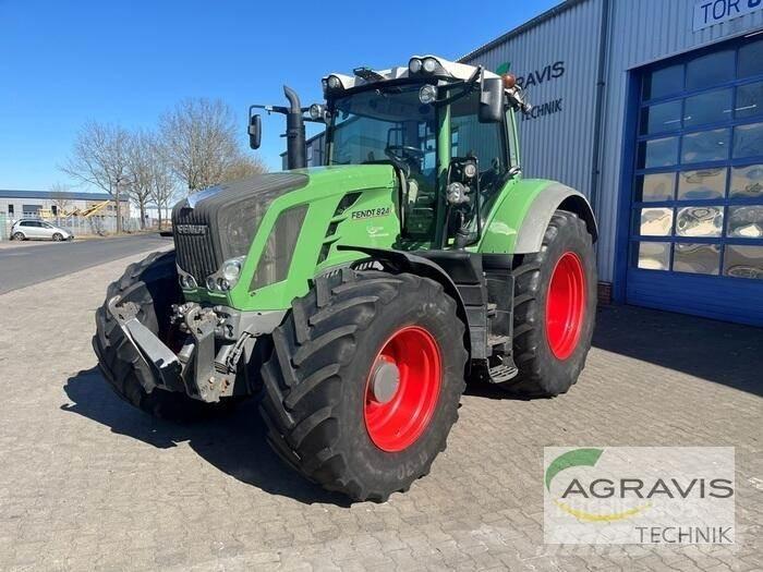 Fendt 824 VARIO SCR Traktory