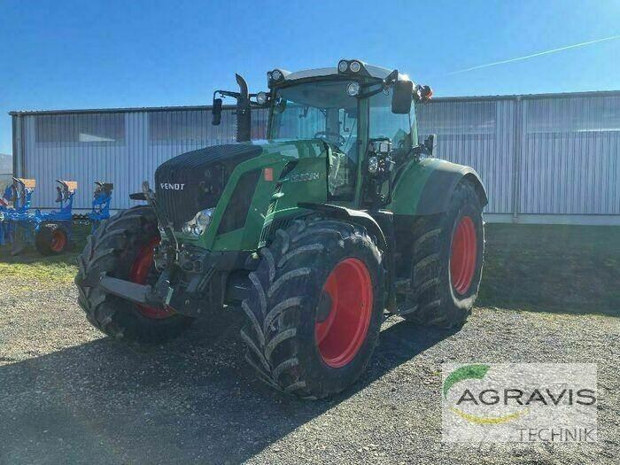 Fendt 824 VARIO SCR Traktory