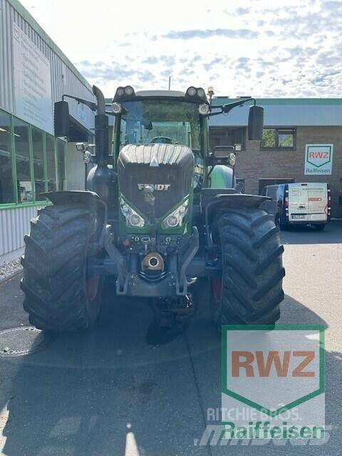Fendt 828 Vario Traktory