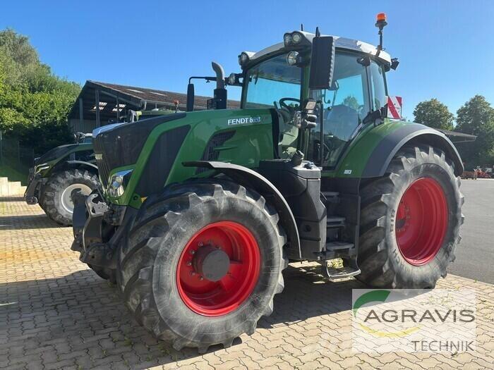 Fendt 828 VARIO S4 Traktory