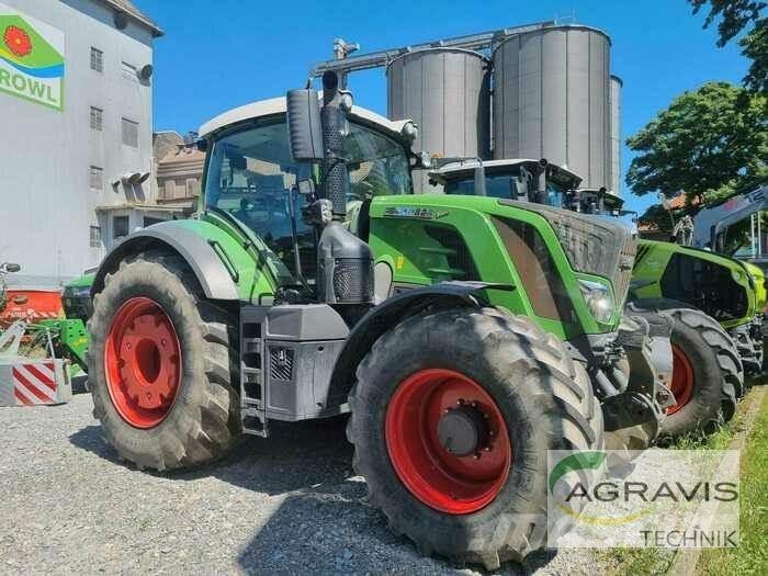 Fendt 828 VARIO S4 Traktory