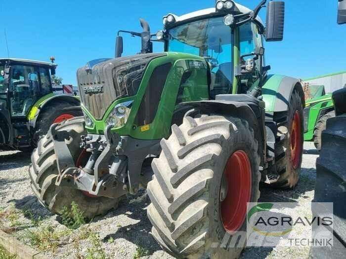Fendt 828 VARIO S4 Traktory