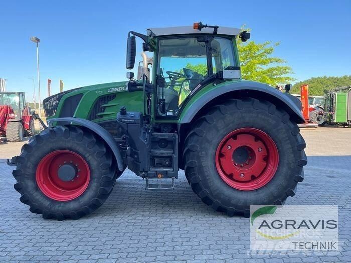 Fendt 828 VARIO S4 Traktory