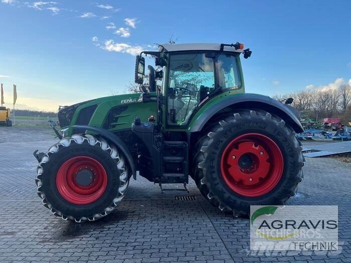 Fendt 828 VARIO S4 Traktory