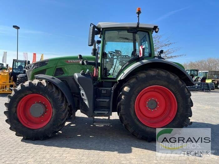 Fendt 930 VARIO GEN-6 Traktory