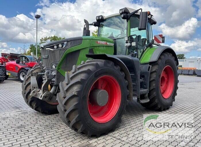 Fendt 936 VARIO GEN-7 Traktory