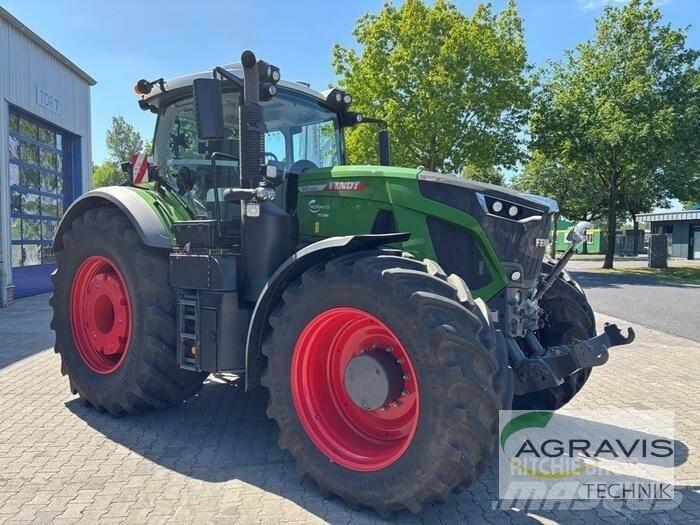 Fendt 942 VARIO GEN-7 Traktory
