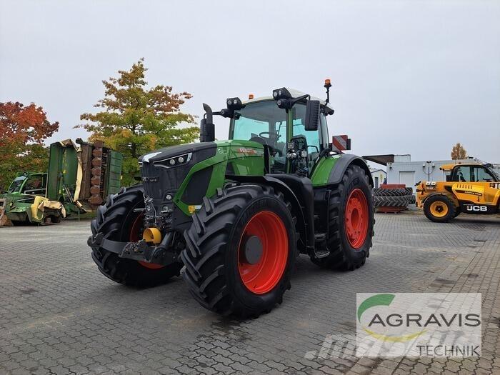 Fendt 942 VARIO GEN-7 Traktory