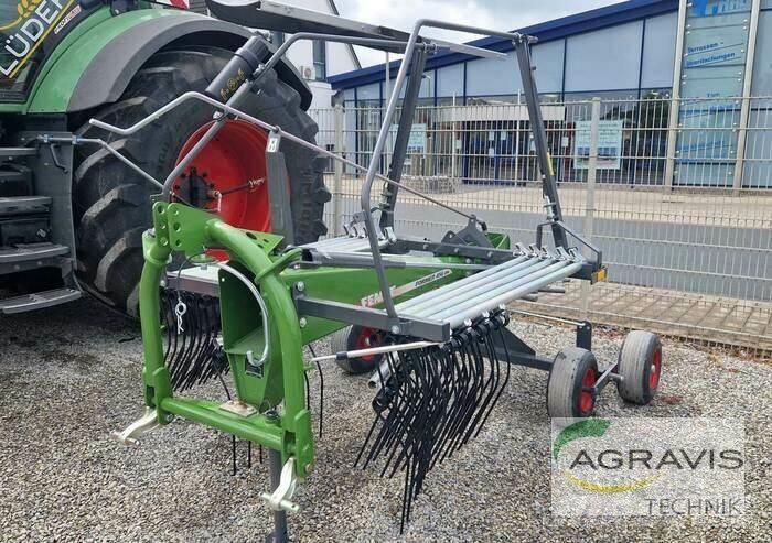 Fendt FORMER 456 DN Obraceče a shrabovače sena
