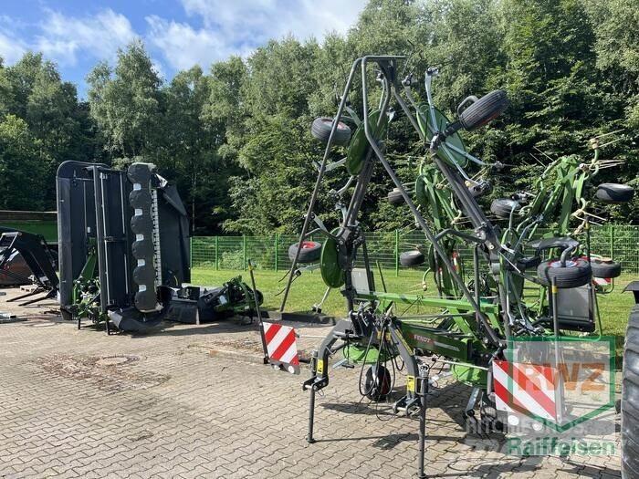 Fendt Lotus 770 Obraceče a shrabovače sena