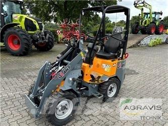 GiANT G1200 Kolové nakladače