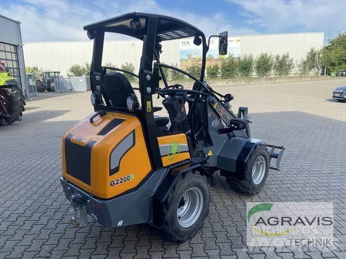 GiANT G2200E Kolové nakladače