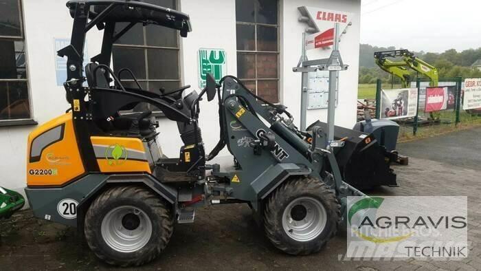GiANT G2200E-3 Kolové nakladače