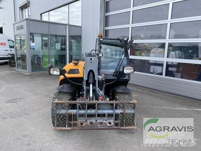 GiANT GT5048 Teleskopické nakladače pro zemědělství